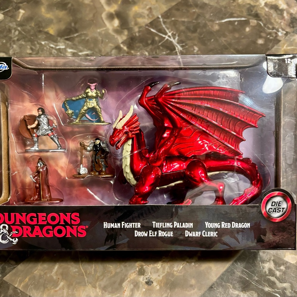 4 Set of Dungeons & Dragons Die Cast Figures New In Box